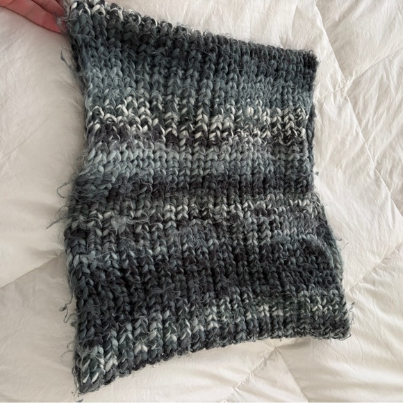 Stylish Knit Scarf Collection - Assorted Colors - Picture 3 of 11